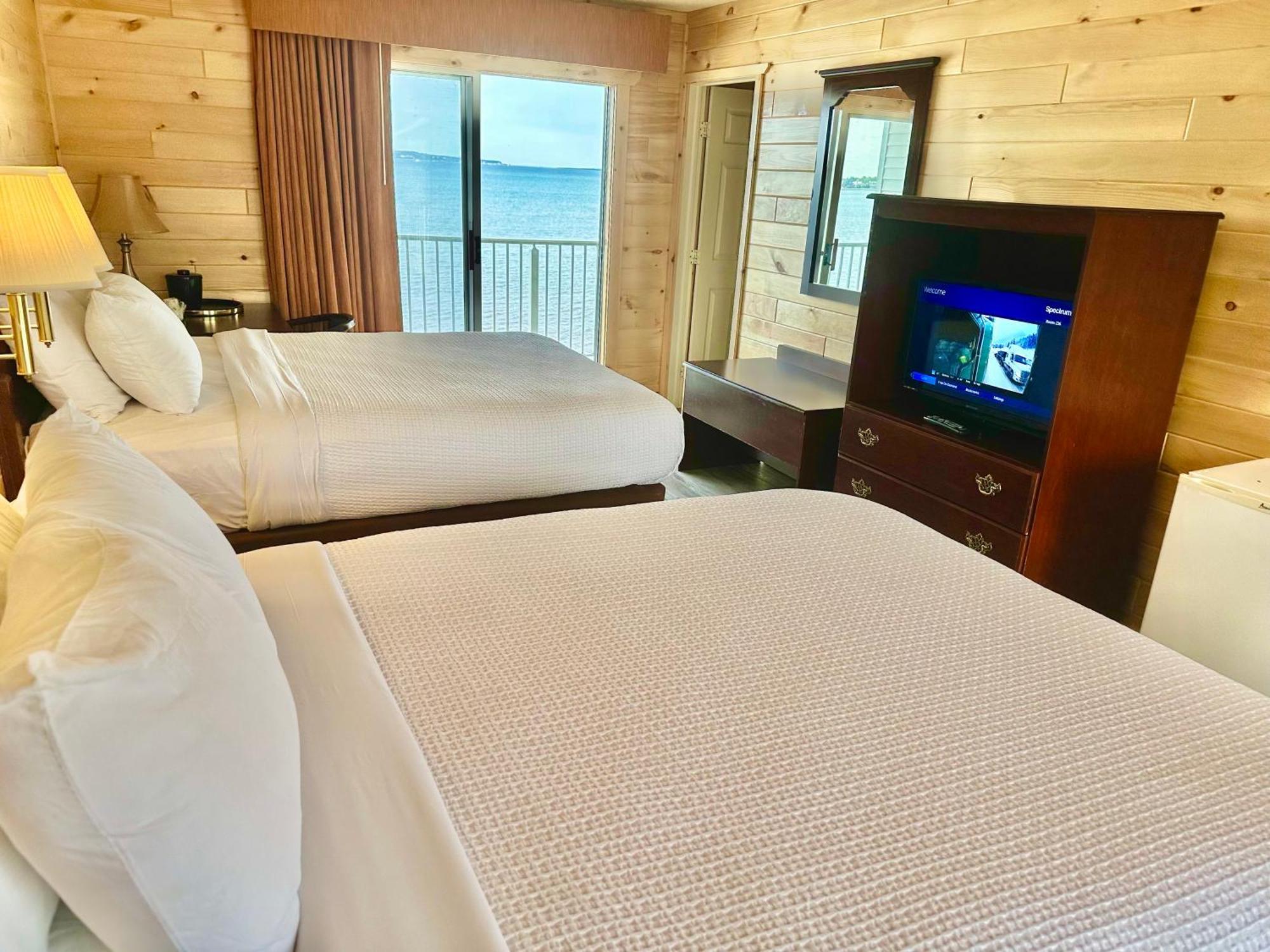 Bridgeview Motel Mackinaw City Εξωτερικό φωτογραφία